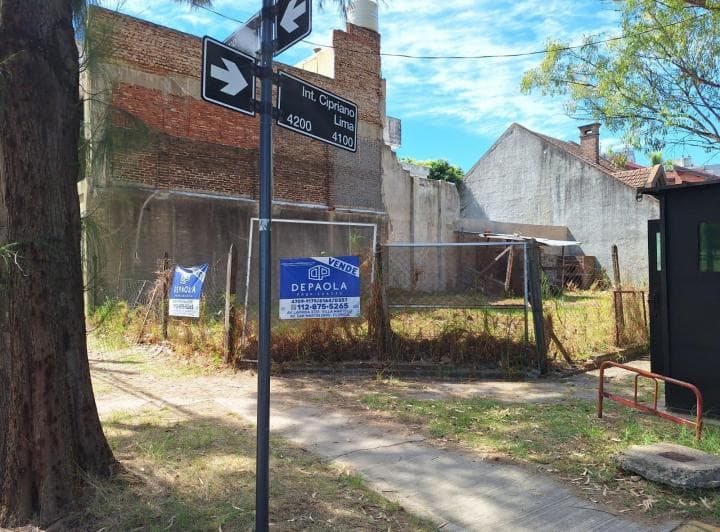 Venta Lote Terreno 241 m² Zona Residencial Barrrio Parque - 4