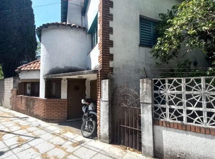 Apto Credito Bancario Chalet 4 Amb. con Garage y Parque a Reciclar - 3