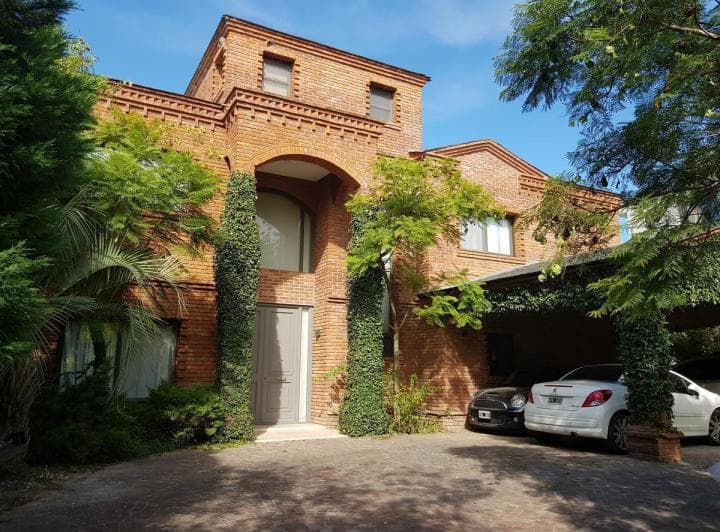 Venta Casa 5 Dorm. Al Agua - Los Castores - Nordelta - 2