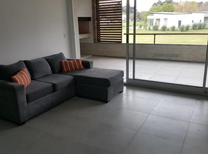 Venta Departamento 3 Ambientes con Renta - Altos de Benavidez - Benavidez - 2