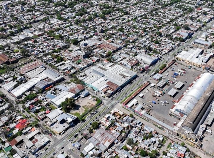 Galpones en Venta o Alquiler en Av 27 de Febrero 3734, Rosario - 5