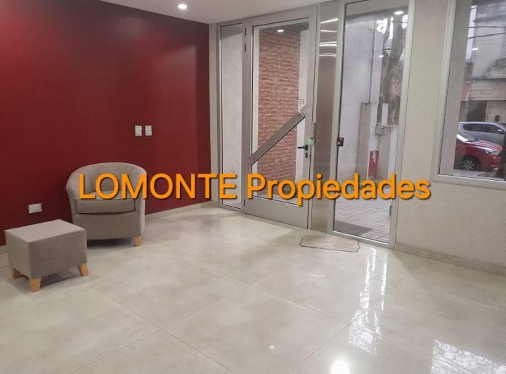 Depéartamento 2 Amb. S/piso Céntrico Lanús Oeste. (Posibilidad de Cochera) - 3