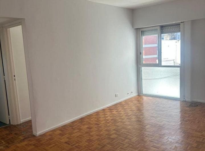 Oportunidad! Venta Semi Piso de 2 Ambientes, Último Piso, Recoleta - 2