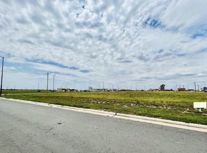 Terreno en Venta Abras de Manantiales - Residencial - 2