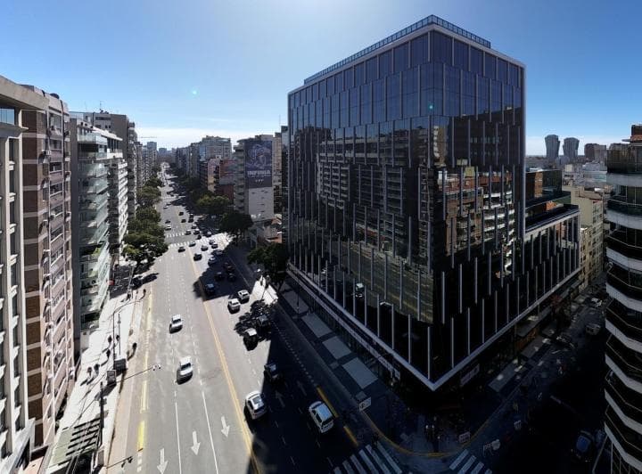 Venta y Alquiler - Oficinas Edificio Green Building - 2