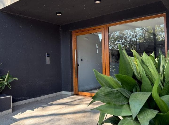 Piso Premium en Parana - 3 Dorm. en Suite - Quincho Propio - 2 Cocheras - 2