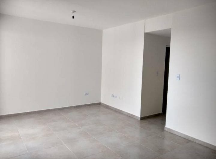 Departamento en Venta de 2 Dorm. con Doble Balcón Terraza - Barrio Sur - 5