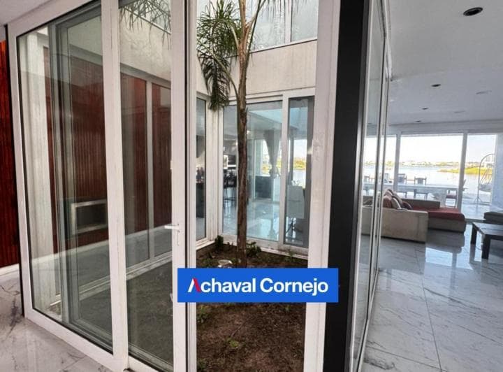 Venta y Alquiler Anual - Casa Al Agua 4 Dorm. y Muelle - Barrio Marinas, Puertos - 5
