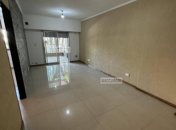 Departamento 2 Ambientes. | Martiniano Leguizamon Al 1600 - 3