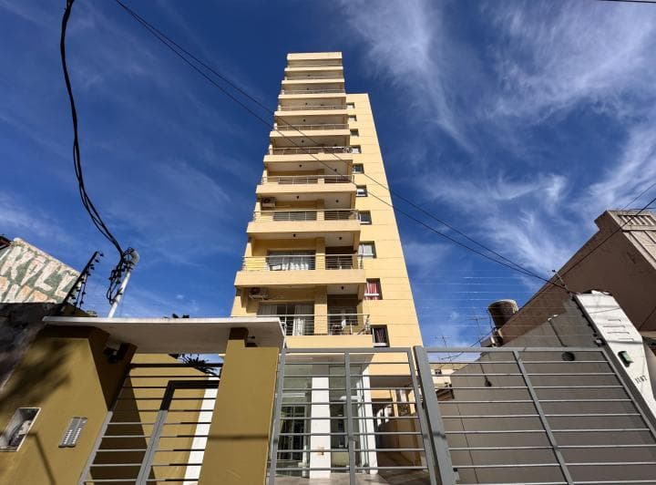 Departamento 2 Ambientes Moderno con Cochera en Alquiler - 3
