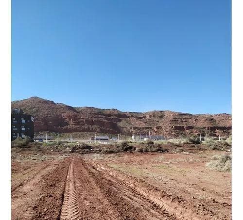 Terreno en Añelo 4500 m² con Escritura. Para Base o Loteo ¡Precio Inmejorable! Apto Desarrollo - 4
