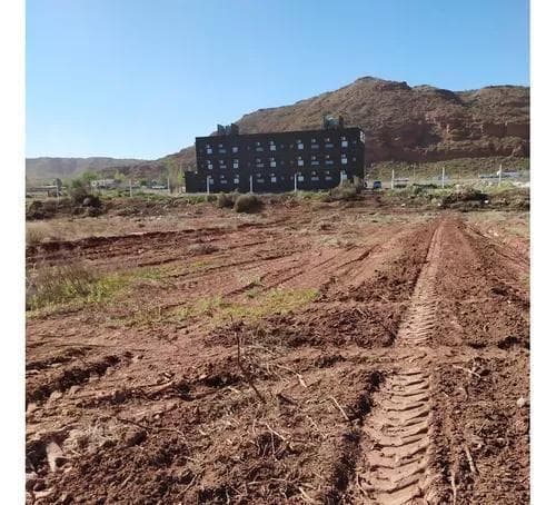 Terreno en Añelo 4500 m² con Escritura. Para Base o Loteo ¡Precio Inmejorable! Apto Desarrollo - 3