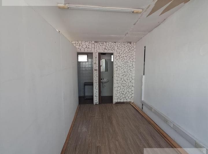 Oficinas Salon en Alquiler - 4