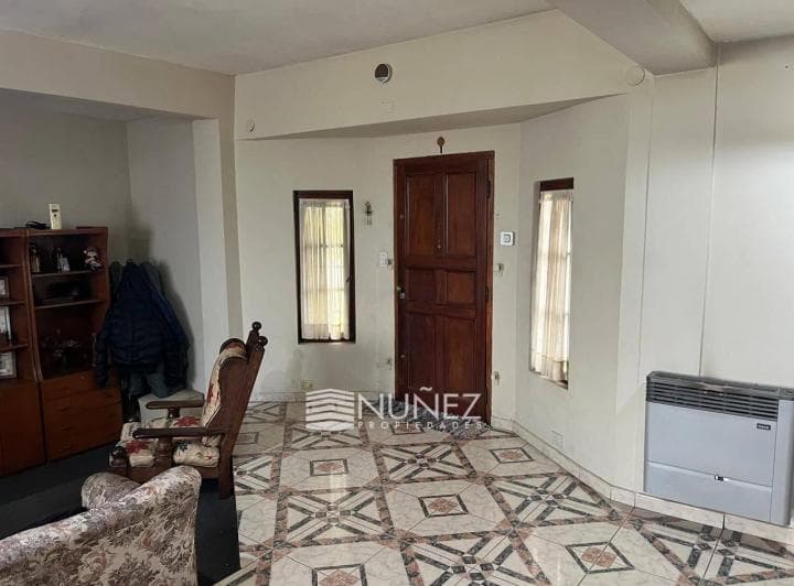 Venta de Casa 5 Ambientes en Don Bosco, Quilmes - 3