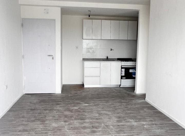 Departamento en Venta de 2 Ambientes a Estrenar en Berazategui Centro - 4