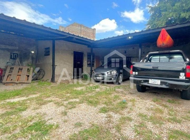 Venta Lote con Cocheras en El Palomar. - 5