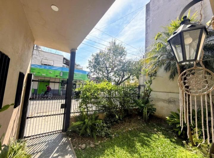 Venta Casa 5 Ambientes en Haedo Sur. Lote Propio. - 3
