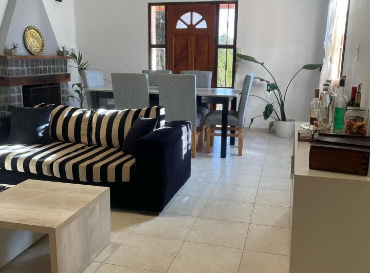 Casa en Venta en El Talar de Mendiolaza, Lote de 1500 m² y 250 m² - 5