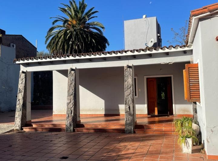 Casa en Venta en El Talar de Mendiolaza, Lote de 1500 m² y 250 m² - 4