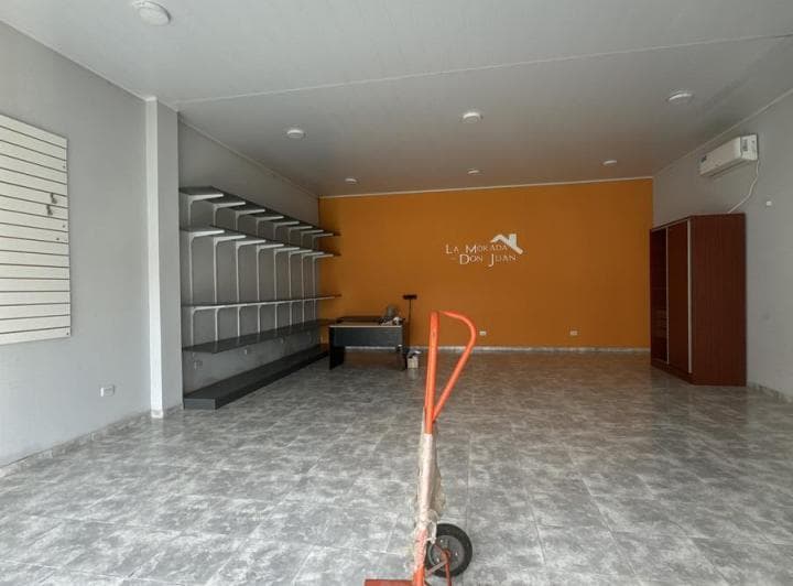 Venta Salon en Guadalupe Norte Prov. de Santa Fe - 3