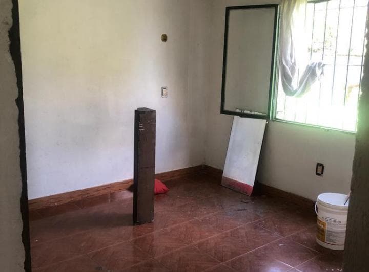 Venta de Hermoso Chalet en Barrio San Juan - 3
