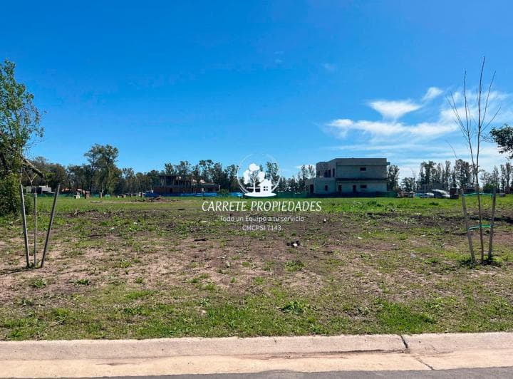 Lote en Venta con Fondo a Verde. Barrio Santa Sofia. Pilar. - 4