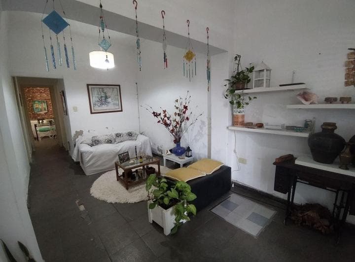 (42 y 11) Casa Centrica de 120 m² con (2) Dorm. y Patio en Venta en La Plata - 5