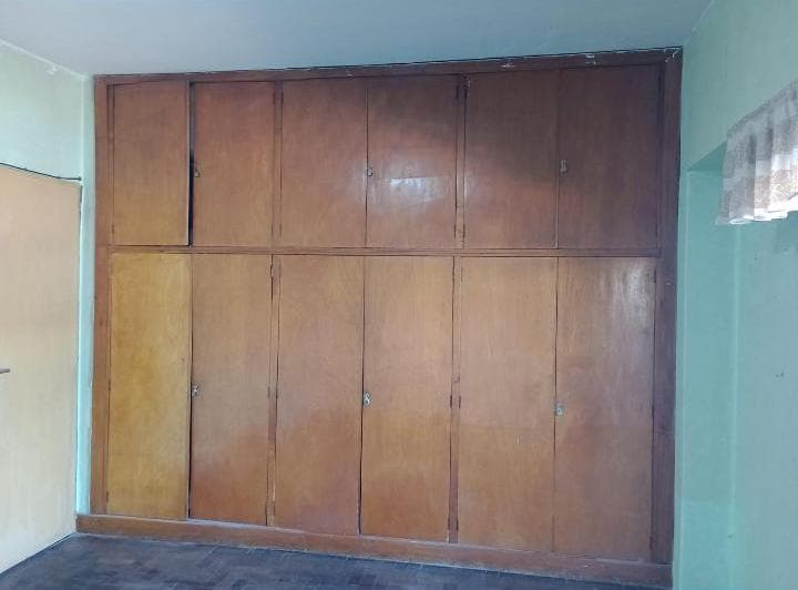 PH en Alquiler en Morón Todos Los Servicios con Balcón Patio y Terraza - 2