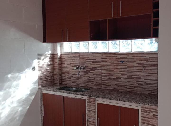 PH en Alquiler en Morón Todos Los Servicios con Balcón Patio y Terraza - 5