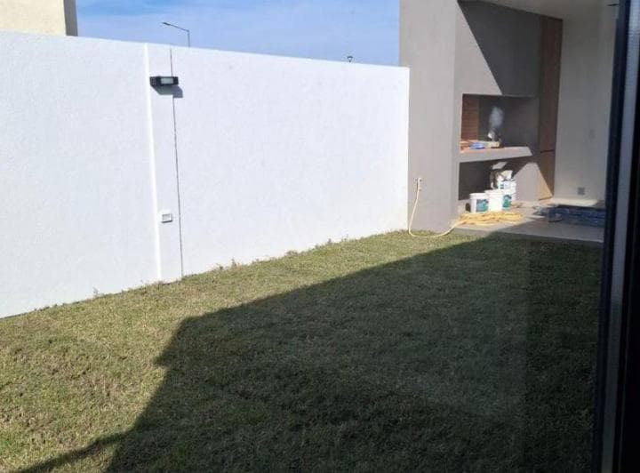 A Estrenar - Casa de Categoria en Manantiales! - 5