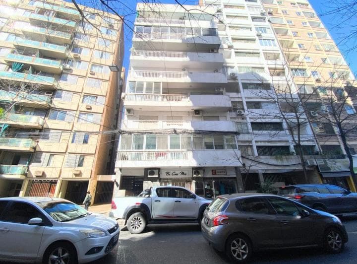 Departamento en Venta, Centro de Rosario - 2