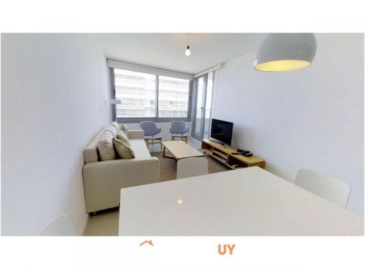 Apartamento en Venta de Dos Dorm. y Dos Baños. - 2