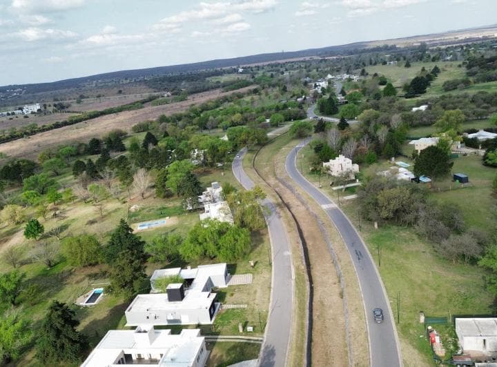 Lote en Venta Valle del Golf 1500 m² - 4