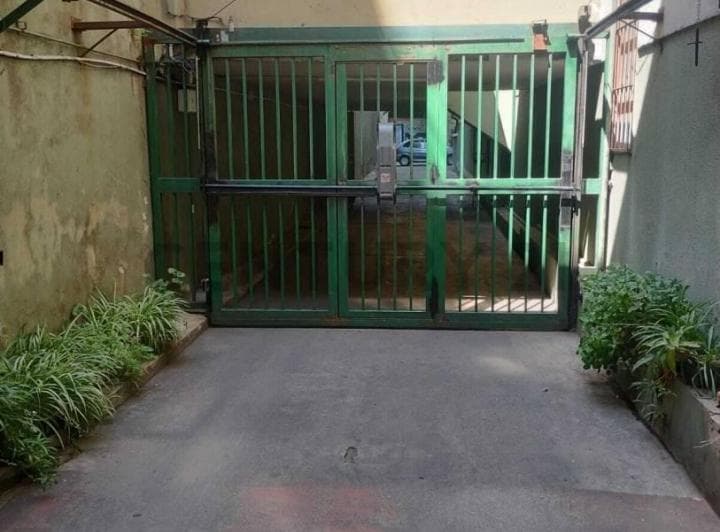 Cochera en Planta Baja con Acceso Directo y Seguridad 24hs - a m de Facultad de Medicina - 4