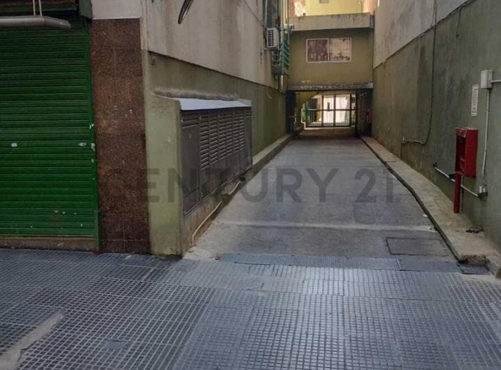 Cochera en Planta Baja con Acceso Directo y Seguridad 24hs - a m de Facultad de Medicina - 5