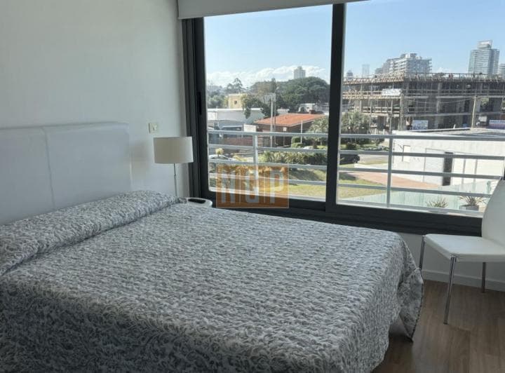 Apartamento Venta y Alquiler - 4