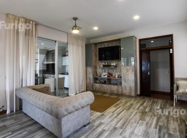 Casa en Venta 3 Dorm. en Soldini - Barrio Las Pérgolas - 5
