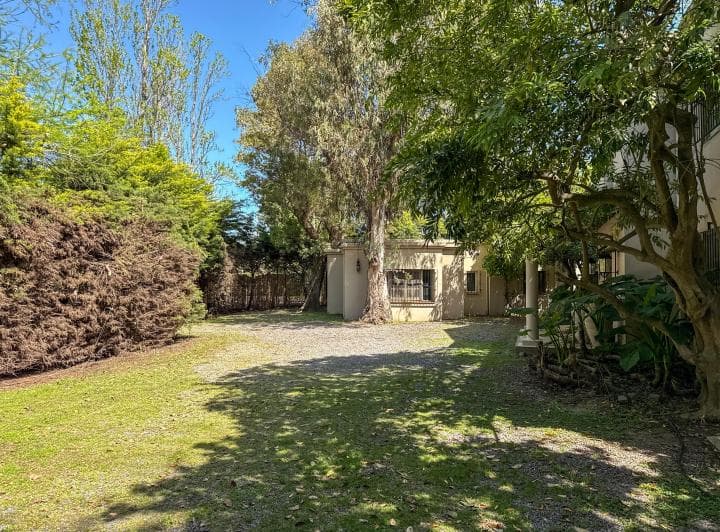 Excelente Casa de Categoría en Pacheco/ 3000 m² de Lote - 5 Dorm - Pileta - Play - 3