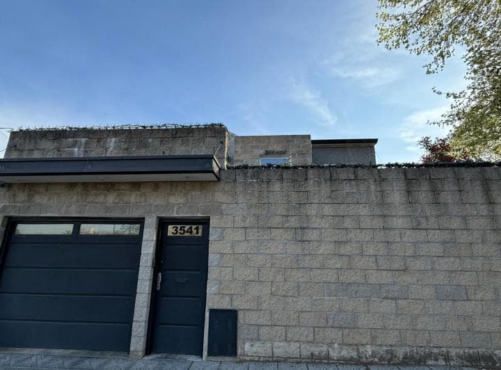 Casa 5 Ambientes con Cochera en Venta en Quilmes - 5