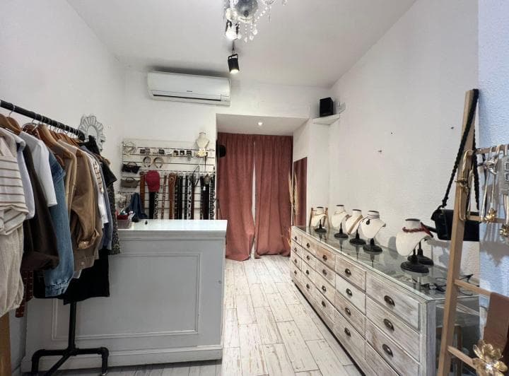 Venta - Fondo de Comercio de 35 m² - Zona Centro, Rosario. - 3