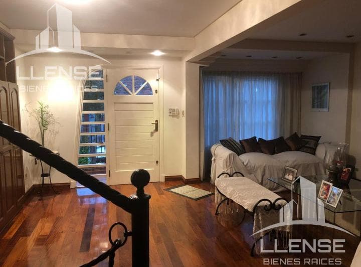 Casa/duplex 4 Ambientes con Piscina en Venta - Quilmes Residencial - Permuta Departamento Menor Valor - 2