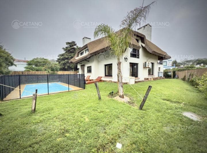 Casa en La Rinconada Punta Ballena a m del Mar - 3
