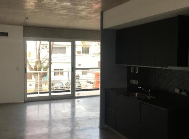 Venta Departamento 2 Ambientes con Cochera en Florida - 2