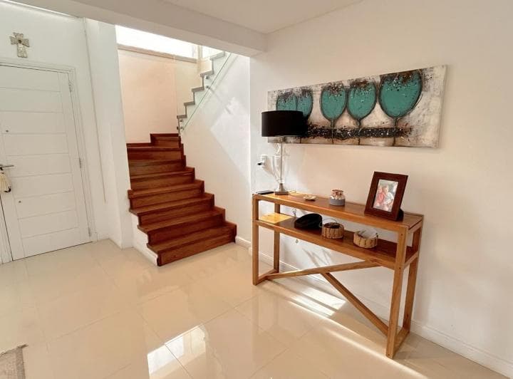 Excelente Propiedad con Piscina a La Venta en Fincas Dos - 3