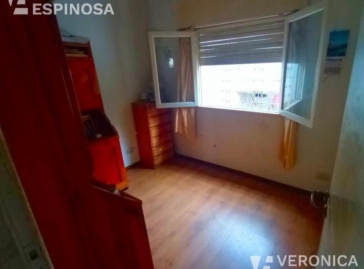 Casa de Tres Ambientes en Venta, Moron. Lote Propio de 10,20 X 33x30 - 4