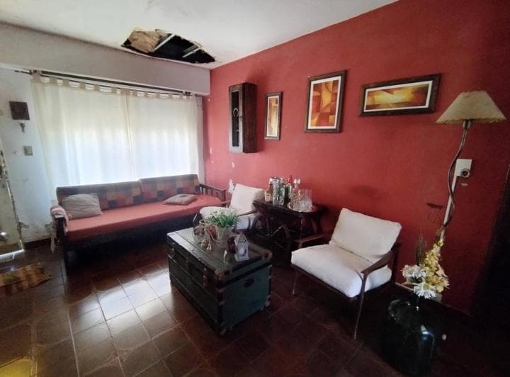 Casa a Refaccionar de 3 Ambientes - 5