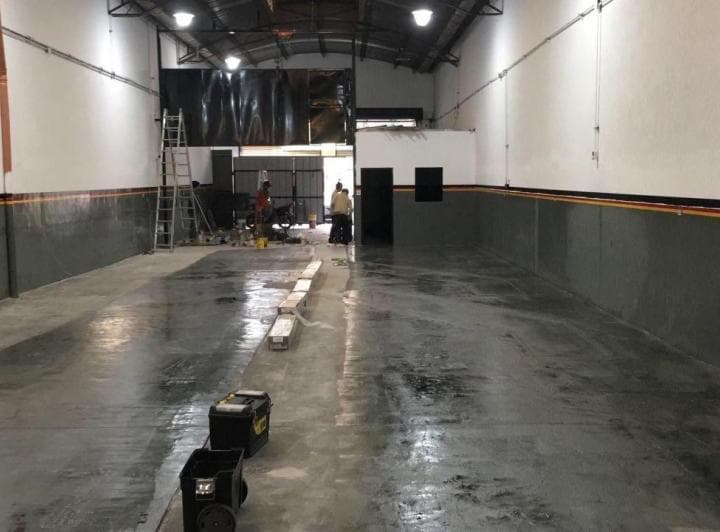 Galpon Sobre Av Mitre 320 m² - 3