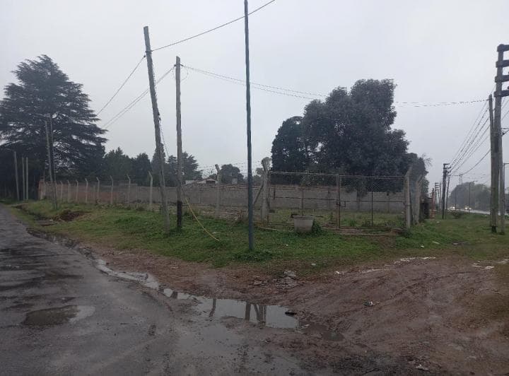 Lote. | Av Pres. Arturo Illia Al 9000 - 3
