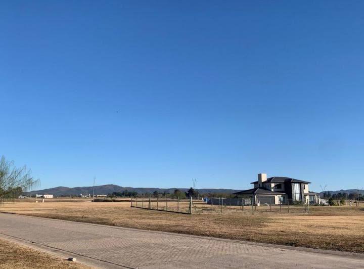 Se Venden Lotes Apto Duplex Acquavista - 2