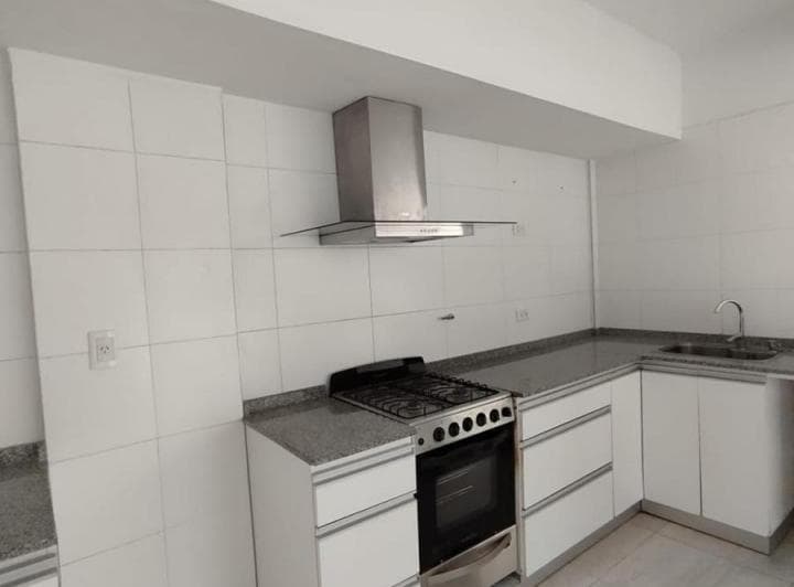 Casa 4 Ambientes con Pileta - en Venta - El Carmencito - 5